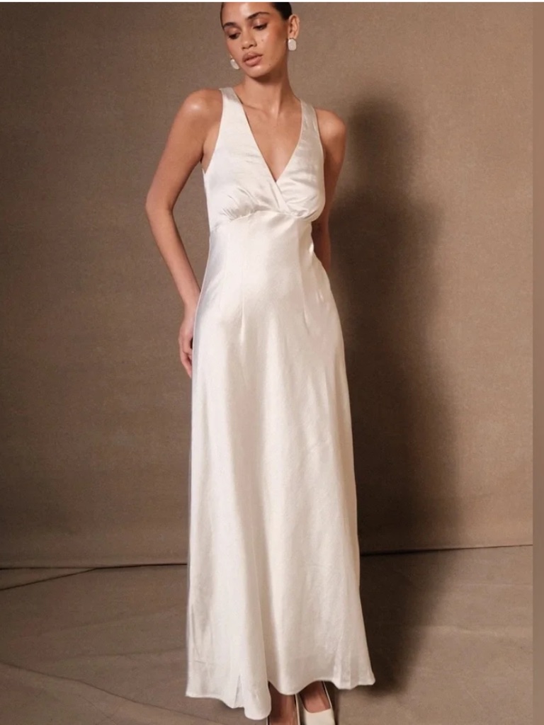 Meshki Meghan Short Sleeve Satin Maxi Dress